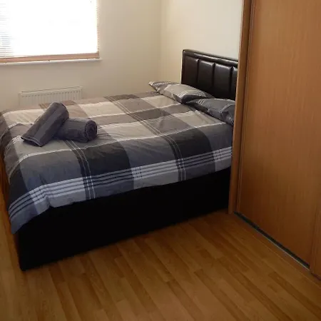 Hotel Mayfair Court Service 3*