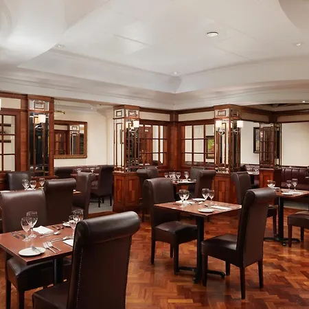 Copthorne Tara Kensington Hotel 4*