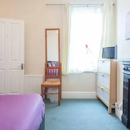 Home2home-rooms 3* London