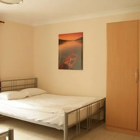 Earls Court Hotel apartamentowy