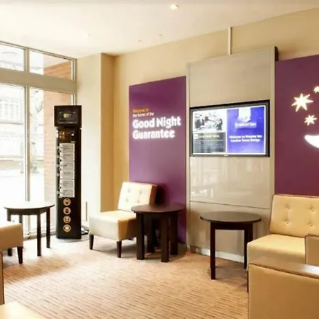호텔 Premier Tower Bridge 런던