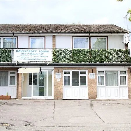 Hotel Oyo Honeycroft