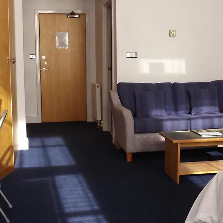 Apartament Bright Private - Peaceful Morden Location *