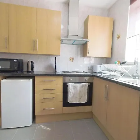 Carnation Flat A In Wembley