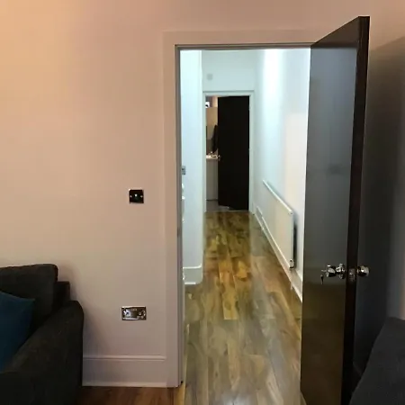 Appartement Residential Quarters, General Gordon Square