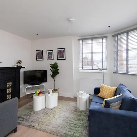 Appartamento Homely - West End Londra