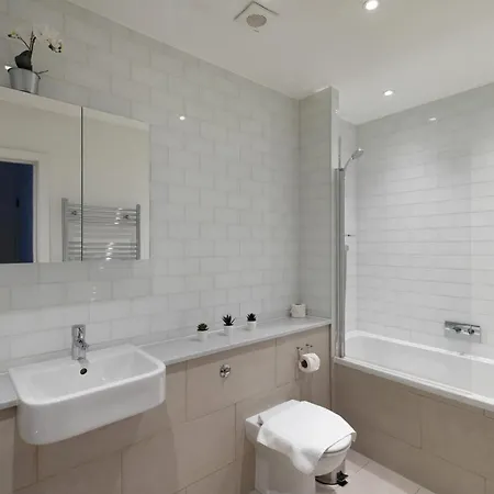 Appartamento Homely - West End *