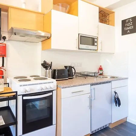 Super 1 Bed Flat In West Kilburn Near Queen's Park * Londyn