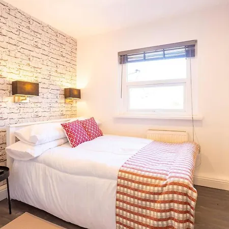 Super 1 Bed Flat In West Kilburn Near Queen's Park * Londyn