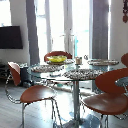 Apartment Two Bedroom Luxury London