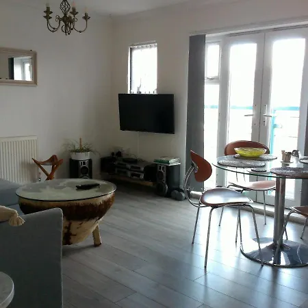 Apartment Two Bedroom Luxury London