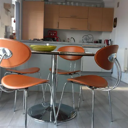 Two Bedroom Luxury Apartment London