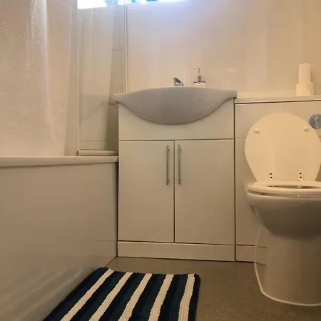 Apartment Cosy 2 Bedroom -heathrow Airport Hayes (Greater London)