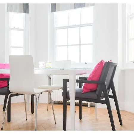 Modern, Spacious 1 Bed Flat In Notting Hill Londres