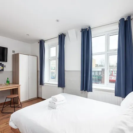 Aparthotel Argyle 3*
