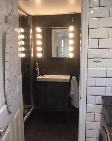 Apartment The Coach House Bromley