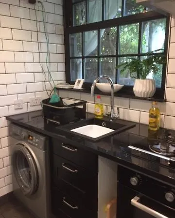 Apartment The Coach House Bromley
