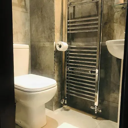 Hostel Burlington London