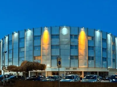 Western London Heathrow Ariel Отель Хитроу