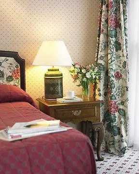 Harrington Hall 4* Londýn