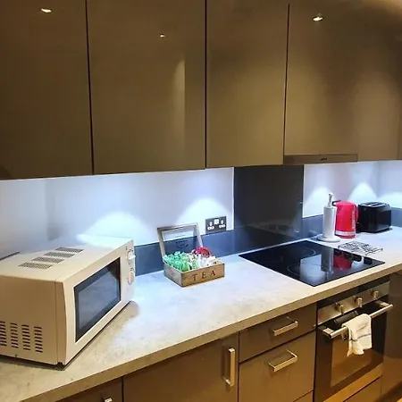 Garland Centre Apartment, Crayford-dartford Apartment Crayford