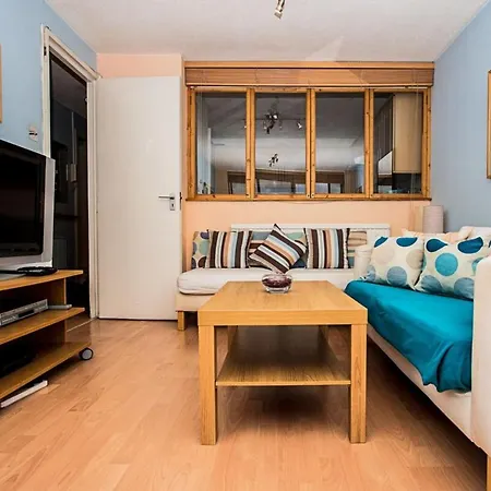 Beautiful Views - 1-bedroom In Chancery Lane Apartment London