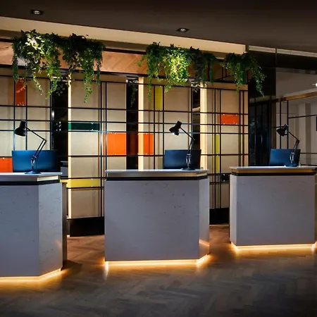 Hotel Leonardo Royal City London