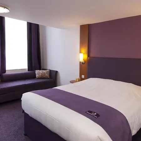 Hotel Premier London Ealing