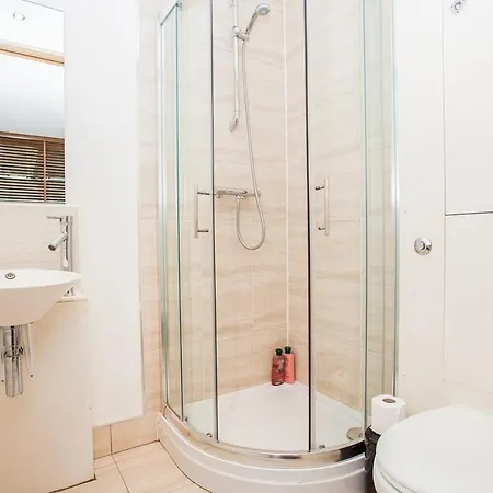 Incredible And Modern Central 1 Bedroom - Bridge Apartment London