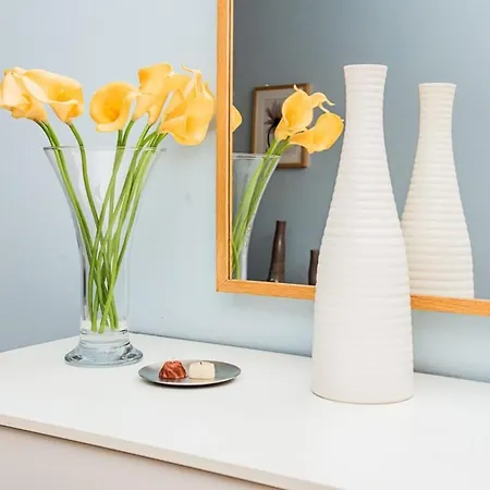Beautiful Views - 1-bedroom In Chancery Lane Apartment London