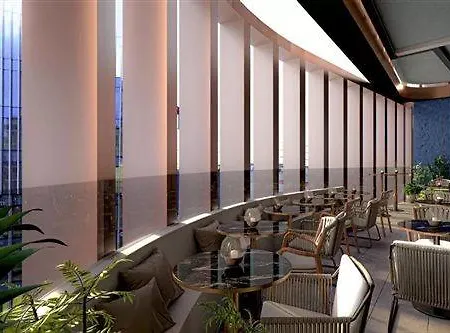 فندق The Gantry Curio Collection By Hilton 4*
