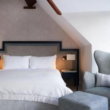 Hotel 11 Cadogan Gardens And The By Iconic Luxury London