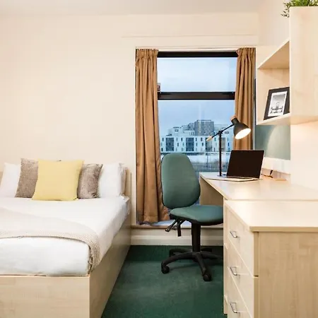 Mcmillan Student Village Apartment London