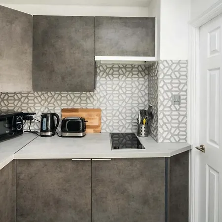 New Sleek Modern In The Heart Of Chelsea * Londres