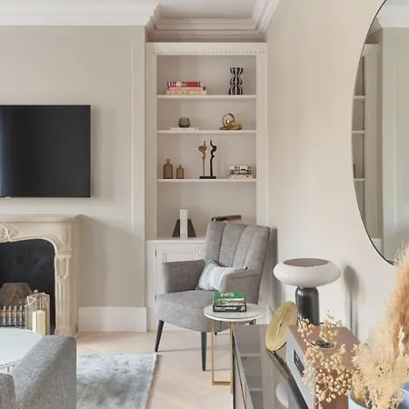 11 Cadogan Gardens And The By Iconic Luxury Hotel London