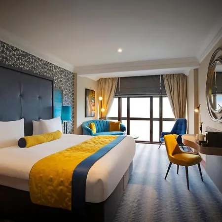Hotel Leonardo Royal City