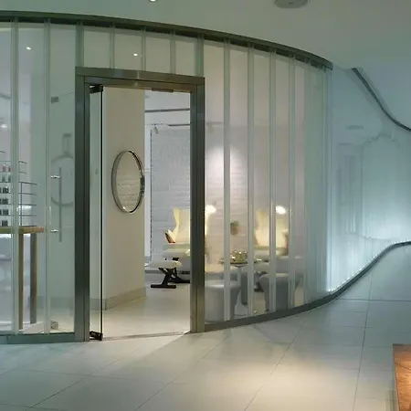 Hotel Sea Containers