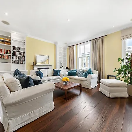 Veeve - Roof Terrace Views In Chelsea Apartment London
