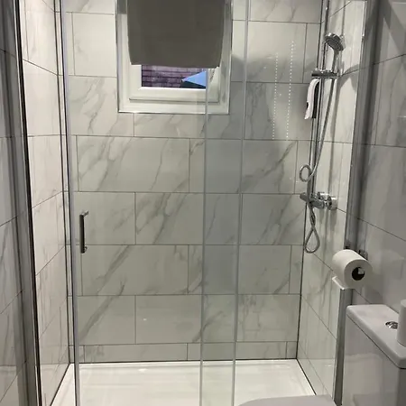 Hotel Holtwhites Enfield