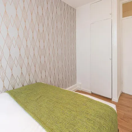 Lovely Near Hyde Park & Oxford St *