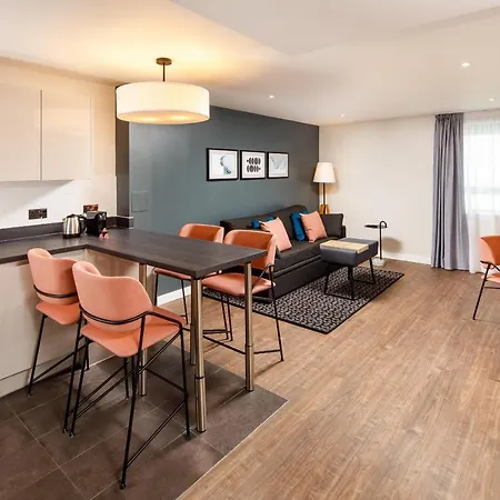 Adagio London Sutton Point Apartahotel Sutton (Greater London)