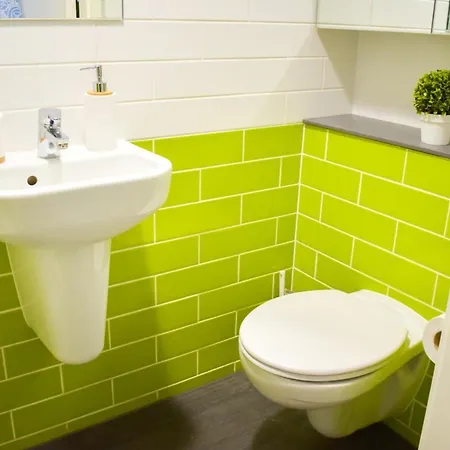 Stunning Aldgate Studio - Free Wifi And Gym! - Iq Aldgate *