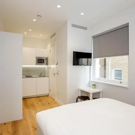 Cromwell Serviced By Stayprime London