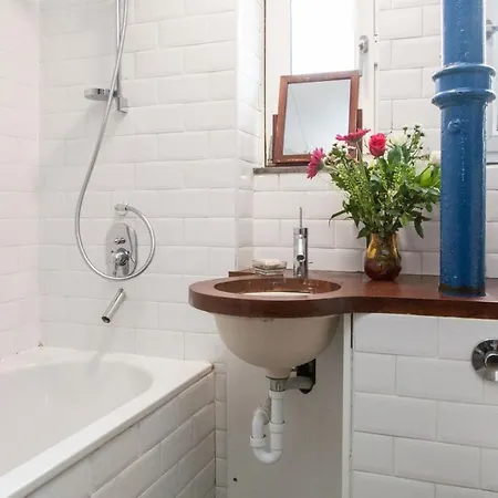 Lejlighed Pass The Keys Spacious Kennington Apartment, 4 Mins From Station