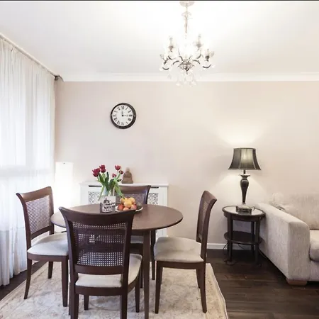 Victoria Two Bedroom Apartment Apartment *