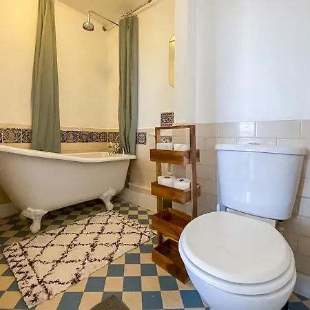 شقة Pass The Keys Spacious 2bedroom Flat With Views In Bridge