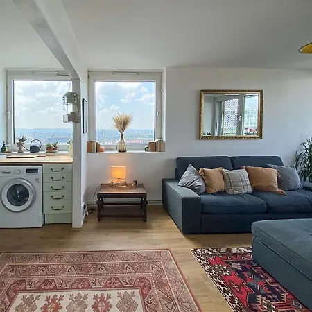 Pass The Keys Spacious 2bedroom Flat With Views In Bridge * لندن