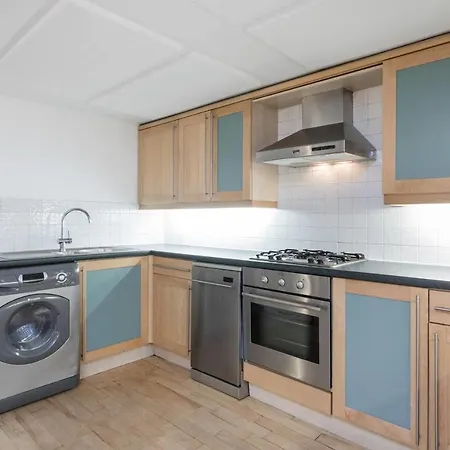 Amazing 2Br Triplex Apartment 2Mins From Oxford Street Lejlighed London