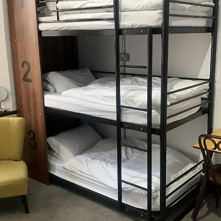 Burlington Hostel