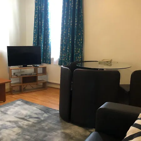 Abbey Court - Hyde Park 3*